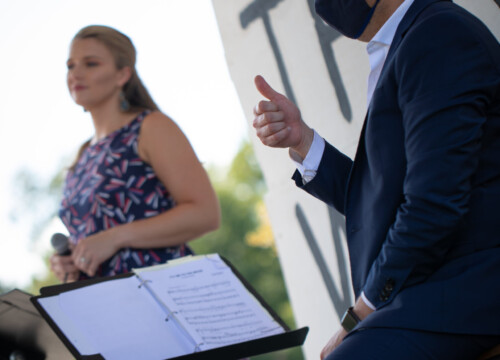 Roswell Arts Fund Pop in Performance 9-11-2020
Featuring vocalist Caitlin Bayles, conductor Rolando Salazar and artwork by Jason Kofke
Inaugural sponsors include: Cobb EMC Community Foundation, Siegel Insurance, Auto Owners Insurance, Gillman Insurance Problem Solvers, Jackie Vienneau and Dan and Amy White
Images by Cultural Gorilla, Amy Mack White
More information on upcoming performances and sponsorship opportunities please visit, http://54.157.118.26/initiatives/pop-in-performances/ or email info@roswellartsfund.org